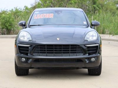 2018 Porsche Macan — side profile view