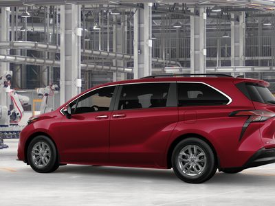 2026 Toyota Sienna — detail view