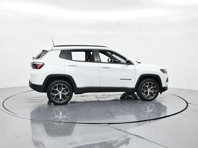 2024 Jeep Compass — side profile view