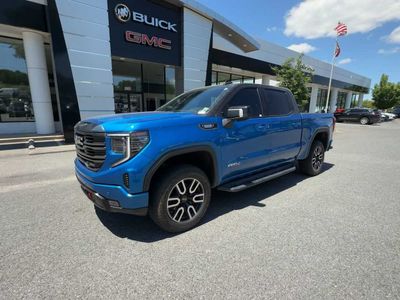 2023 GMC Sierra 1500 — interior view