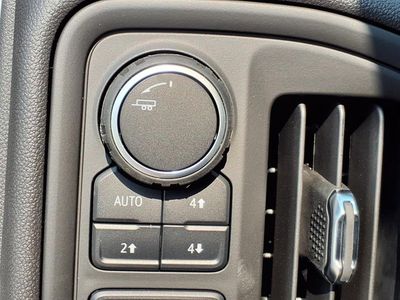 2025 Chevrolet Silverado 1500 — detail view