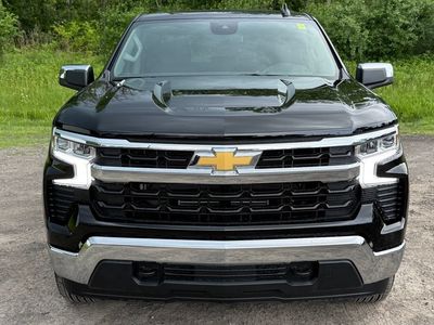 2026 Chevrolet Silverado 1500 — side profile view