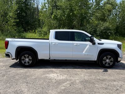 2024 GMC Sierra 1500 — interior view