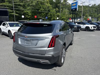 2025 Cadillac XT5 — detail view