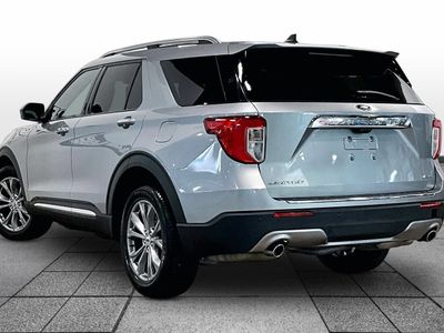 2023 Ford Explorer — side profile view