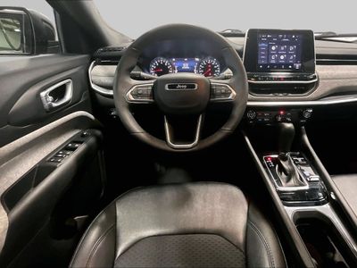 2025 Jeep Compass — detail view