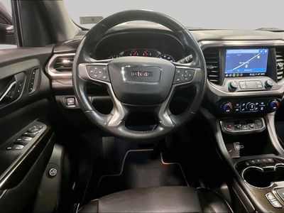 2022 GMC Acadia — detail view