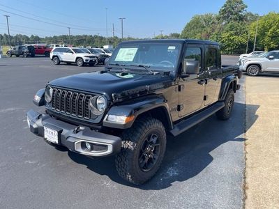 2025 Jeep Gladiator — rear three-quarter view
