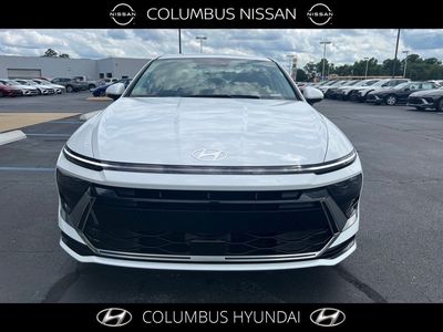 2025 Hyundai SONATA Hybrid — side profile view