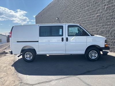 2025 Chevrolet Express Cargo — side profile view