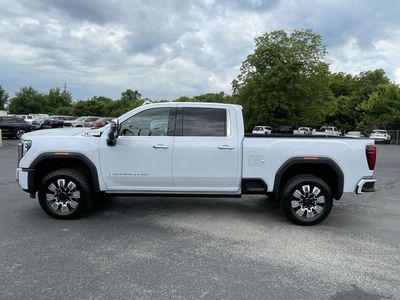 2026 GMC Sierra 2500 HD — side profile view