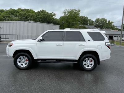2016 Toyota 4Runner — side profile view