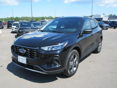 2025 Ford Escape — side profile view