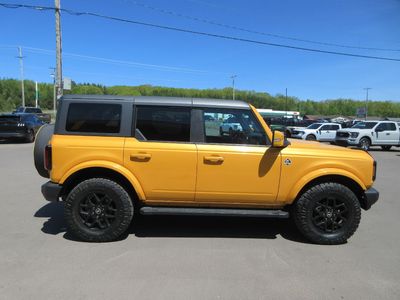 2022 Ford Bronco — detail view