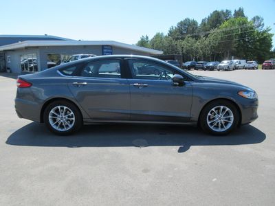 2020 Ford Fusion — detail view