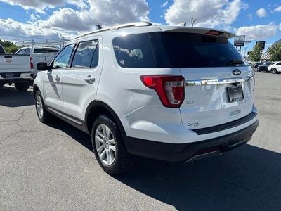2019 Ford Explorer — interior view