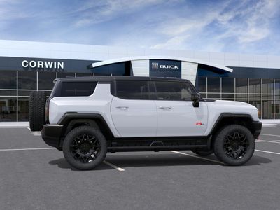 2026 GMC HUMMER EV SUV — detail view