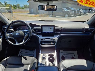 2022 Ford Explorer — interior view