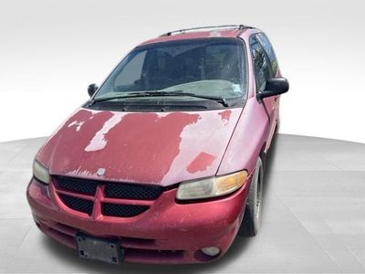 1999 Dodge Grand Caravan — side profile view