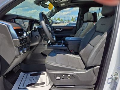 2026 GMC Yukon XL — side profile view