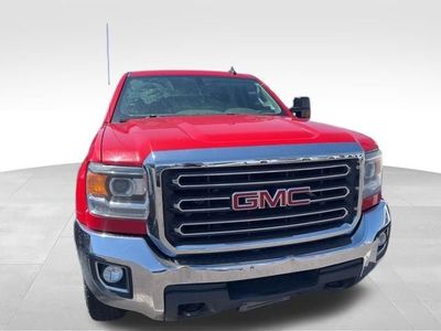 2017 GMC Sierra 2500HD — interior view