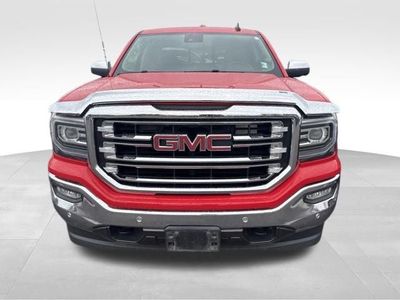 2018 GMC Sierra 1500 — interior view
