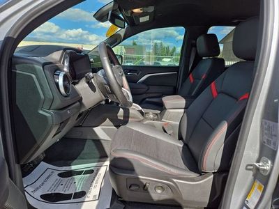 2025 Chevrolet Colorado — side profile view