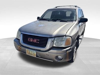 2002 GMC Envoy — side profile view