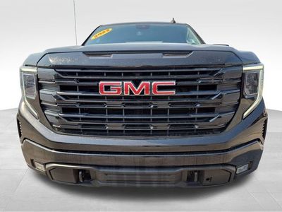 2022 GMC Sierra 1500 — interior view