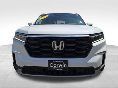 2025 Honda Pilot — detail view