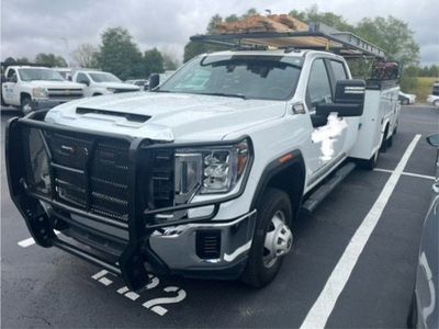 2023 GMC Sierra 3500HD CC — side profile view