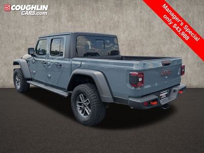 2025 Jeep Gladiator — detail view