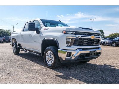 2025 Chevrolet Silverado 2500 — detail view
