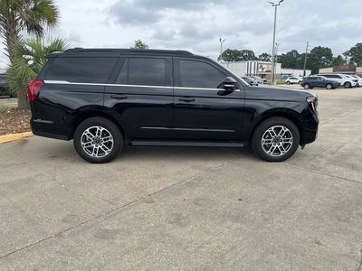 2025 Ford Expedition — rear three-quarter view