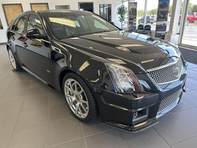 2013 Cadillac CTS-V Wagon — side profile view