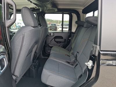 2026 Jeep Gladiator — detail view