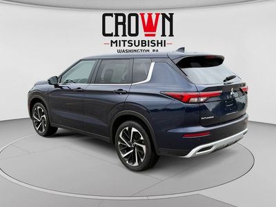 2024 Mitsubishi Outlander — detail view