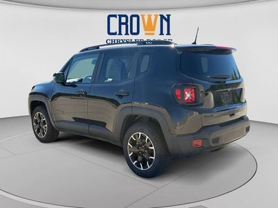 2023 Jeep Renegade — detail view