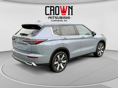 2026 Mitsubishi Outlander — rear three-quarter view