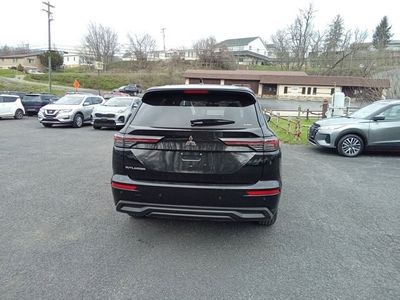 2026 Mitsubishi Outlander — detail view