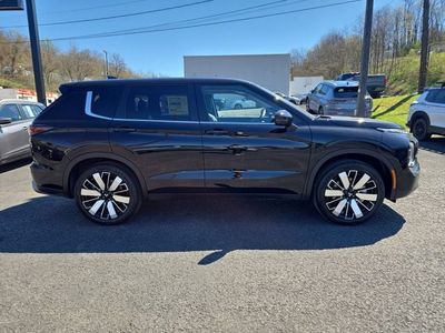 2026 Mitsubishi Outlander — rear three-quarter view