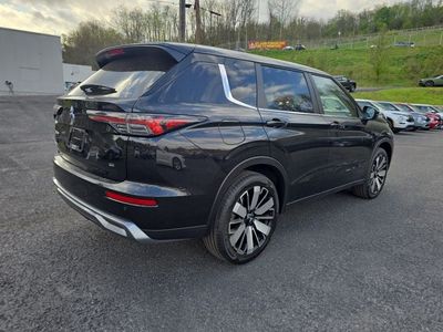 2026 Mitsubishi Outlander — interior view