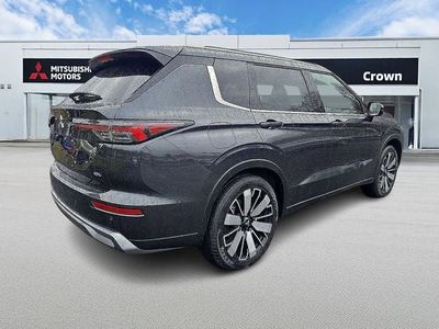 2026 Mitsubishi Outlander — interior view