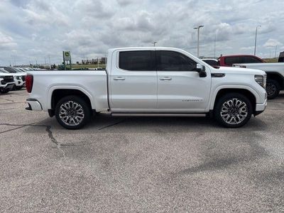 2024 GMC Sierra 1500 — interior view