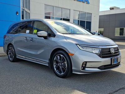 2021 Honda Odyssey — rear three-quarter view