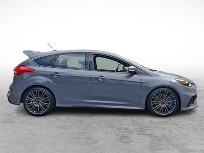 2017 Ford Focus — detail view