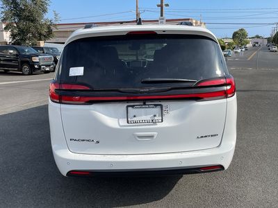 2026 Chrysler Pacifica — interior view