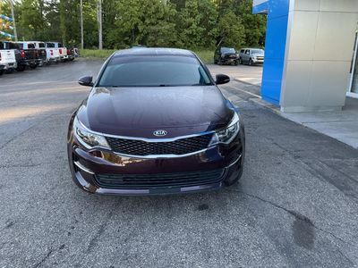 2018 Kia Optima — side profile view
