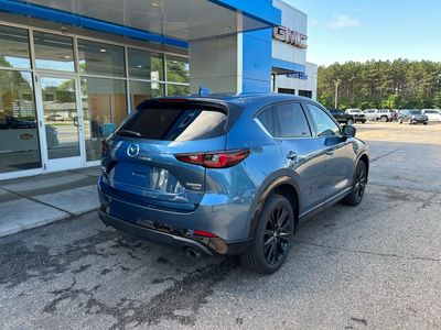 2022 Mazda Mazda CX-5 — interior view