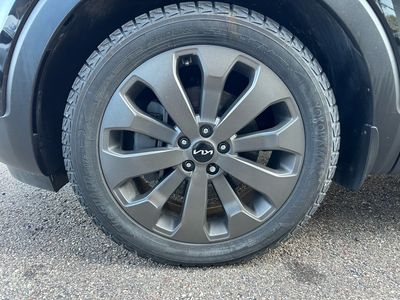 2022 Kia Telluride — side profile view